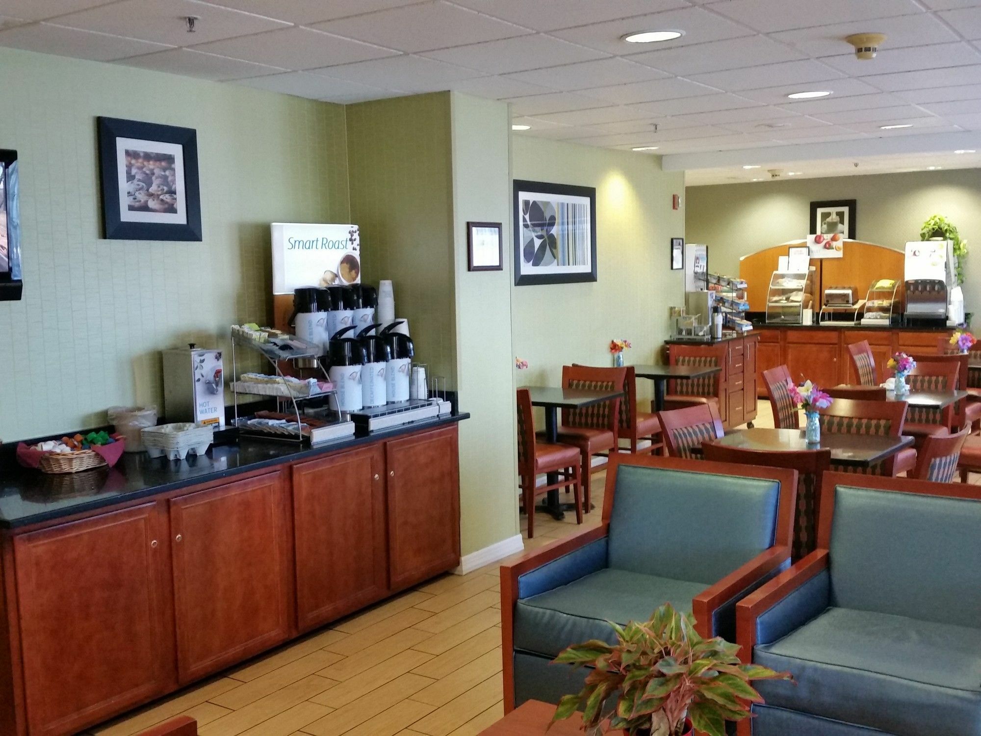 Holiday Inn Express & Suites Allentown-Dorney Park Area By Ihg Luaran gambar